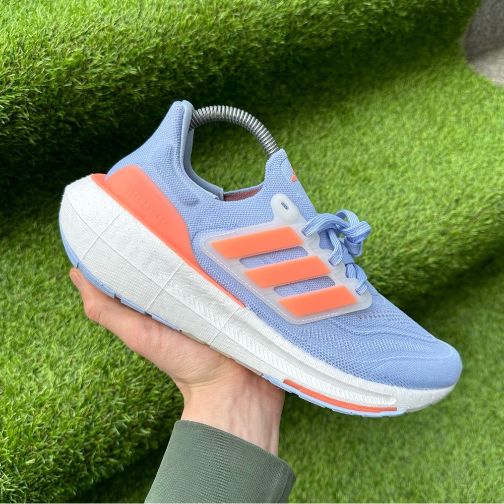 Women’s shoes Adidas Ultraboost Light Blue Dawn Coral Brand new